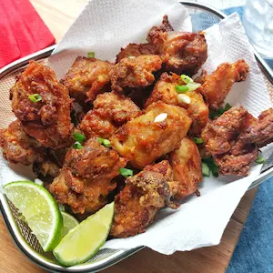 Petiscos Frango à Passarinho
